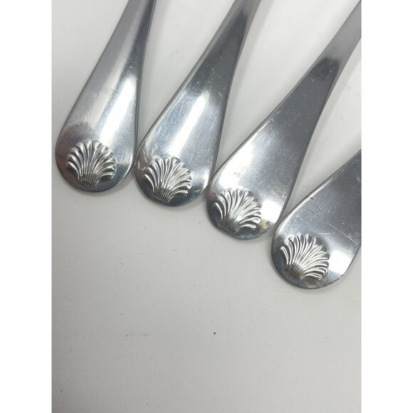 Reed & Barton BAYVIEW Stainless Select Shell Glossy Salad Fork 6.75” Set Of 4 - Picture 3 of 10